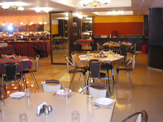 Presidency Towers Hotel Vadodara Restaurant